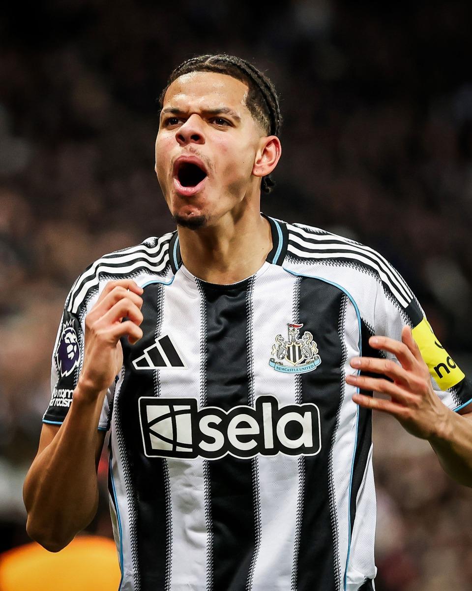 星空体育app-90分钟绝杀！曼联1-2遭10人纽卡逆转，卡里克首败，3-6名差3分