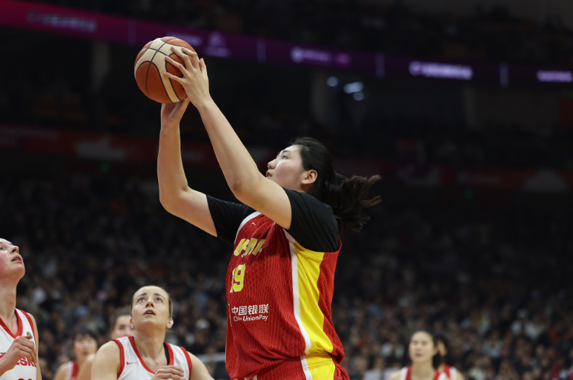 星空百家乐-张子宇仅4分最差一场？韩旭5中5携李月汝复苏 三塔仍是赢球保障